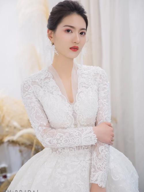 TG男生被婚纱附体变新娘的简单介绍